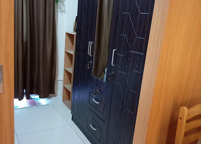 Aparthotel Tinay's Cozy Escape Shell Manila